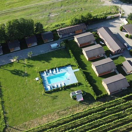 Akhmeta Finca Idoize Camping Hotel מראה חיצוני תמונה