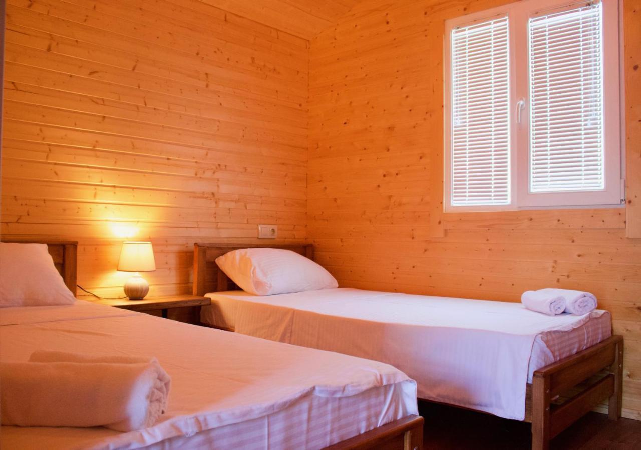 Akhmeta Finca Idoize Camping Hotel מראה חיצוני תמונה