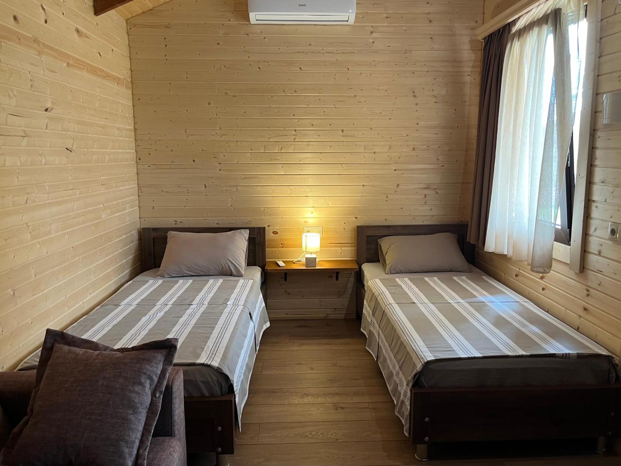 Akhmeta Finca Idoize Camping Hotel מראה חיצוני תמונה