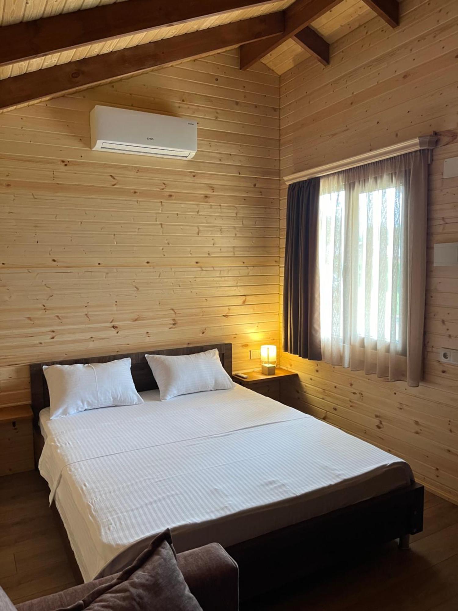 Akhmeta Finca Idoize Camping Hotel מראה חיצוני תמונה